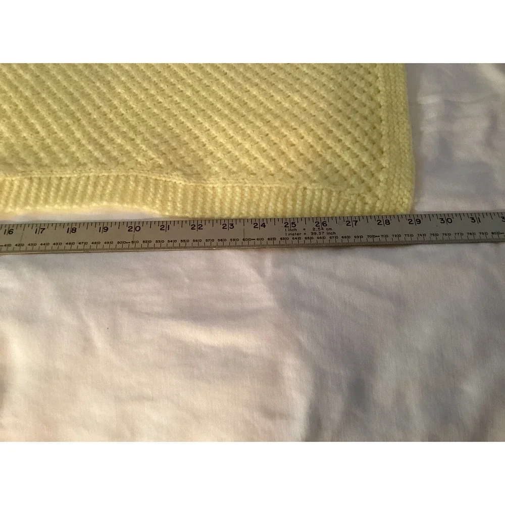 Handmade Crocheted Baby Blanket Yellow Infant‎ Crib 29x28 Gender Neutral